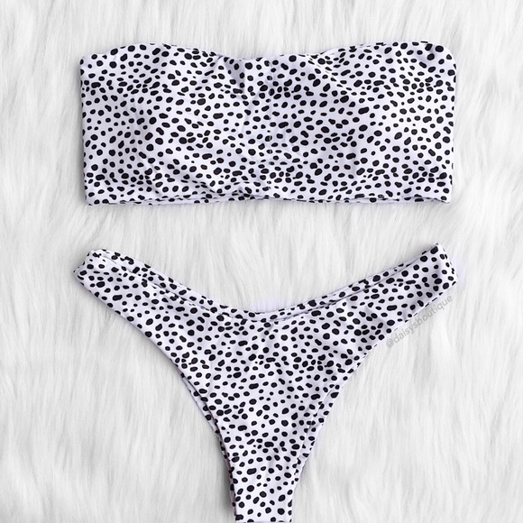 Daisys Boutique Other - White black speckled bandeau bikini